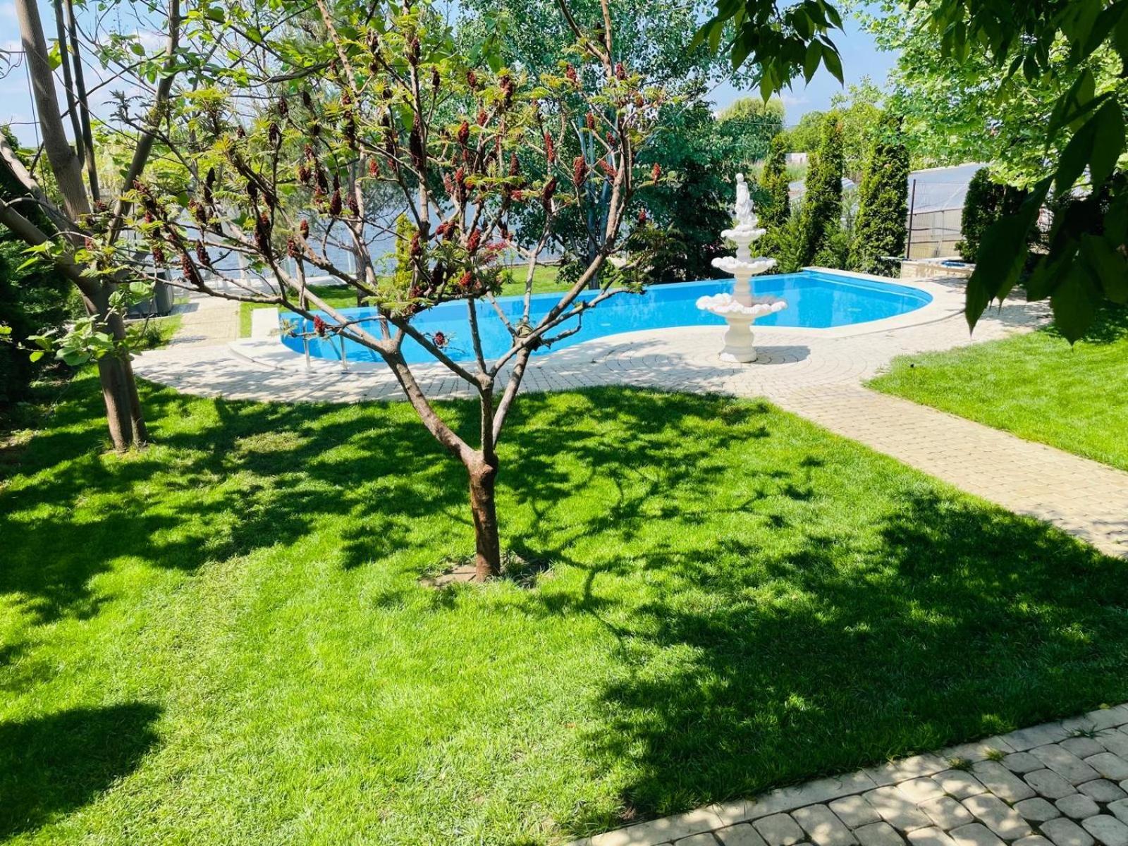 Therme - Corbeanca By The Lake Luxury Villa 외부 사진